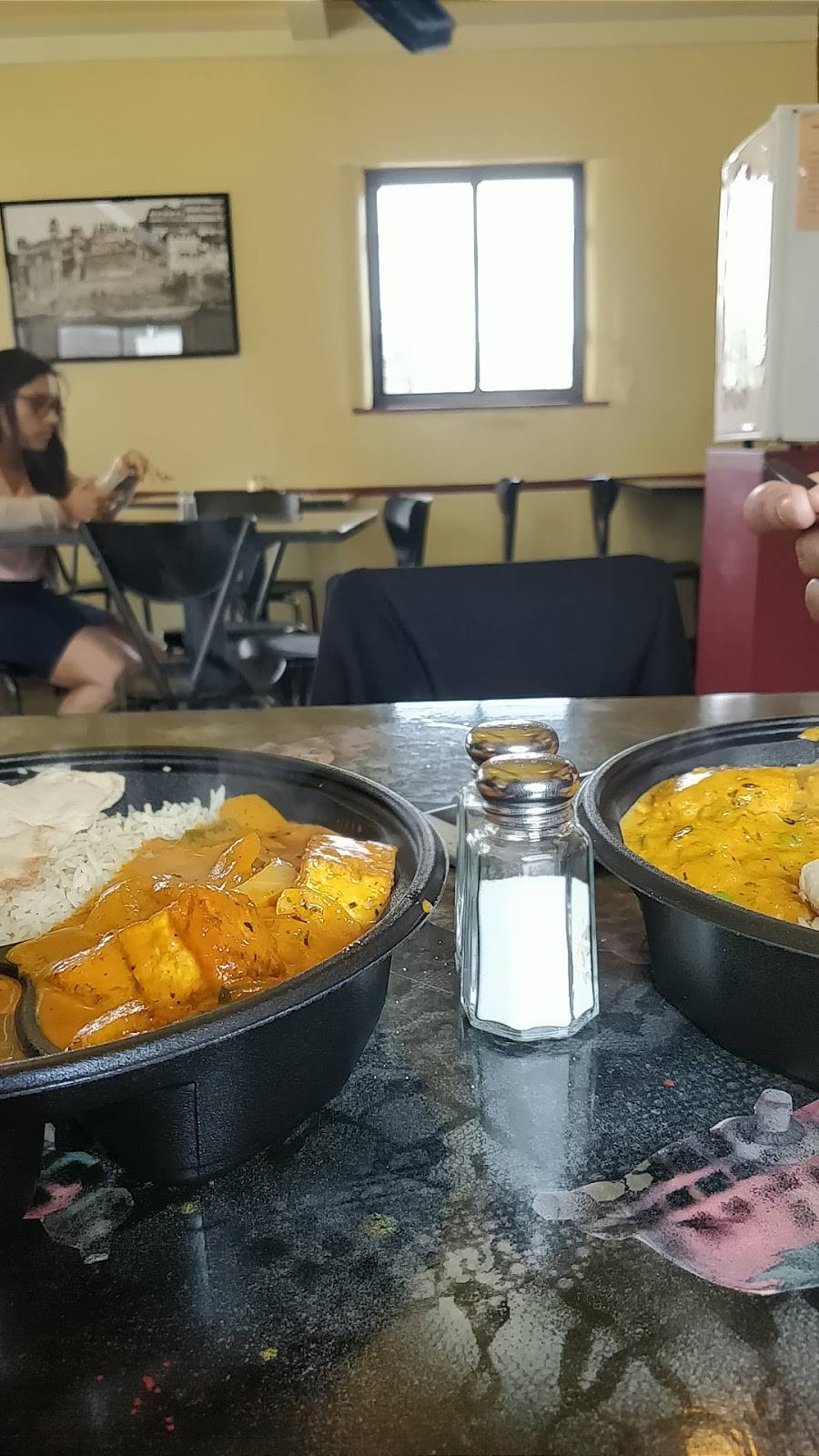 India House Express | restaurant | 1340 Mt Hope Ave, Rochester, NY 14620, USA | 5853602955 OR +1 585-360-2955