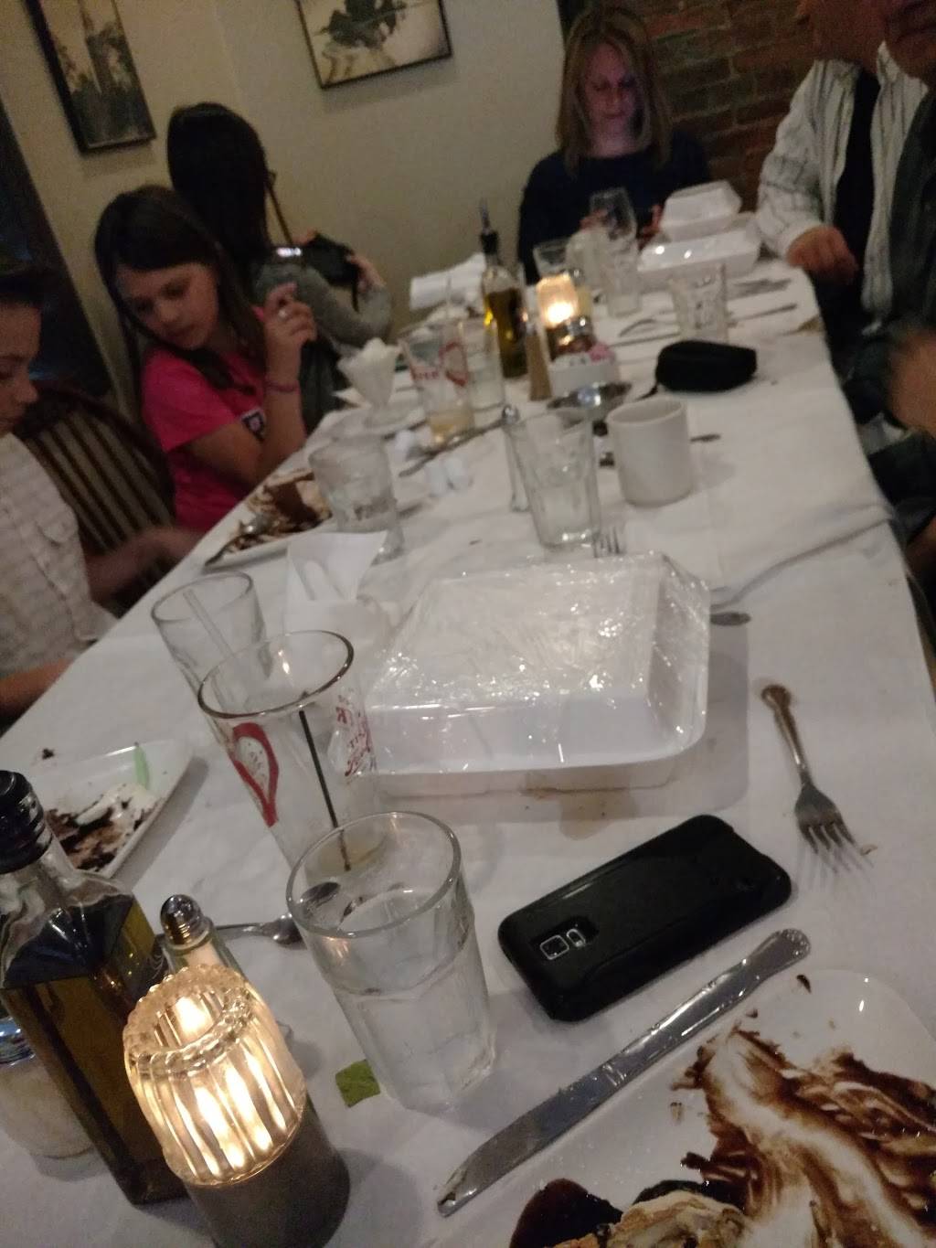 Casa De Pasta | restaurant | 125 Bemis St, Canandaigua, NY 14424, USA | 5853943710 OR +1 585-394-3710