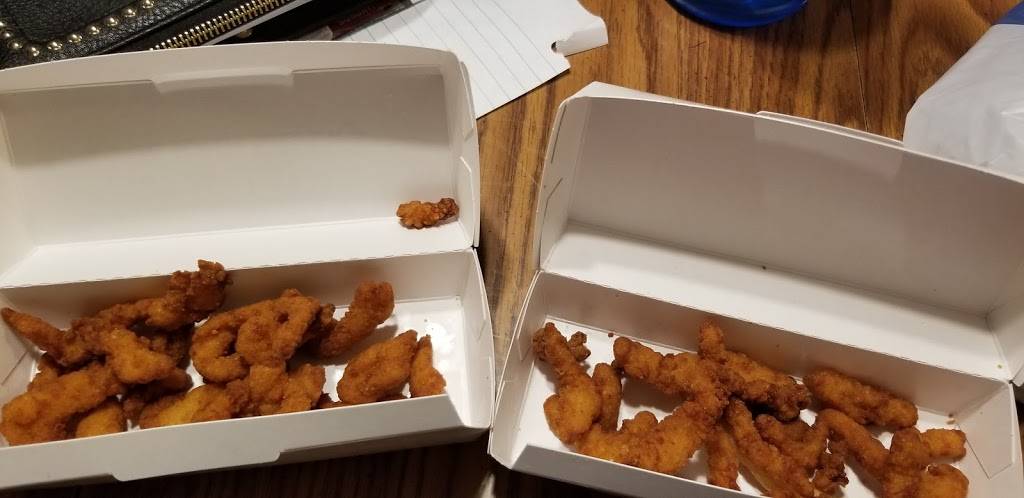 Long John Silvers | restaurant | 2039 Lafayette Ave, Terre Haute, IN 47805, USA | 8124663567 OR +1 812-466-3567