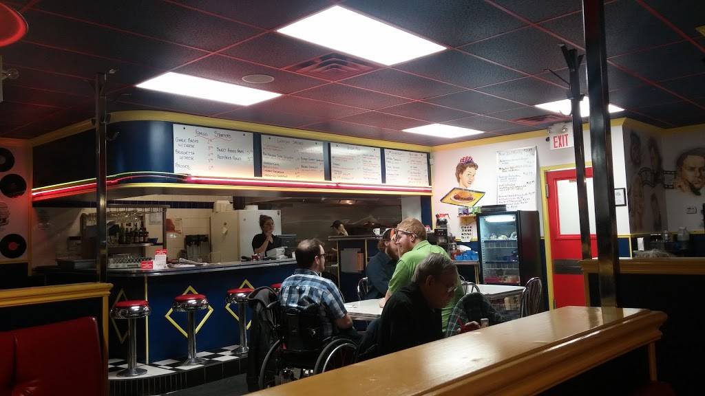 Wimpys | restaurant | 400 Townline, Orangeville, ON L9W 3Z6, Canada | 5199431165 OR +1 519-943-1165