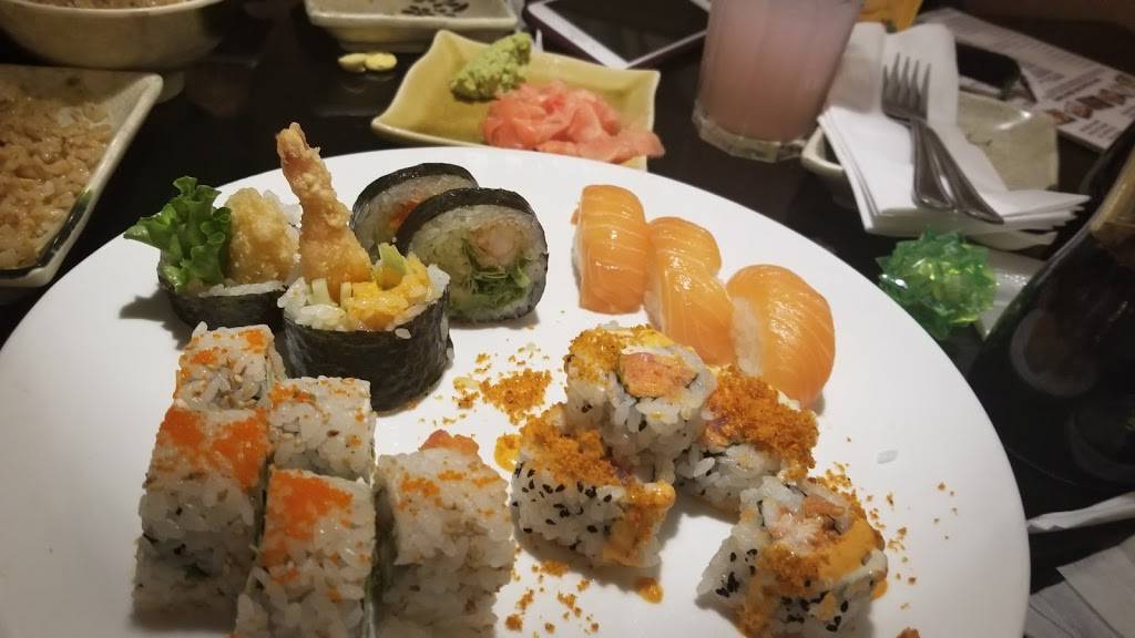 Sushi Ya | restaurant | 2721 W Jefferson St #120, Joliet, IL 60436, USA | 8157303838 OR +1 815-730-3838