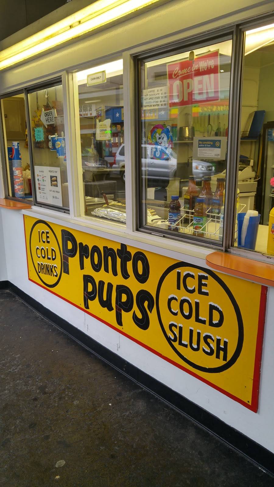 Pronto Pup | restaurant | 110 Broadway St, Seaside, OR 97138, USA | 5037385540 OR +1 503-738-5540