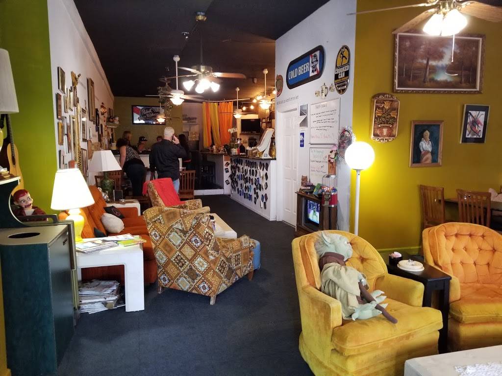 Melts on Main | cafe | 108 S Main St, Winter Garden, FL 34787, USA | 4073959067 OR +1 407-395-9067