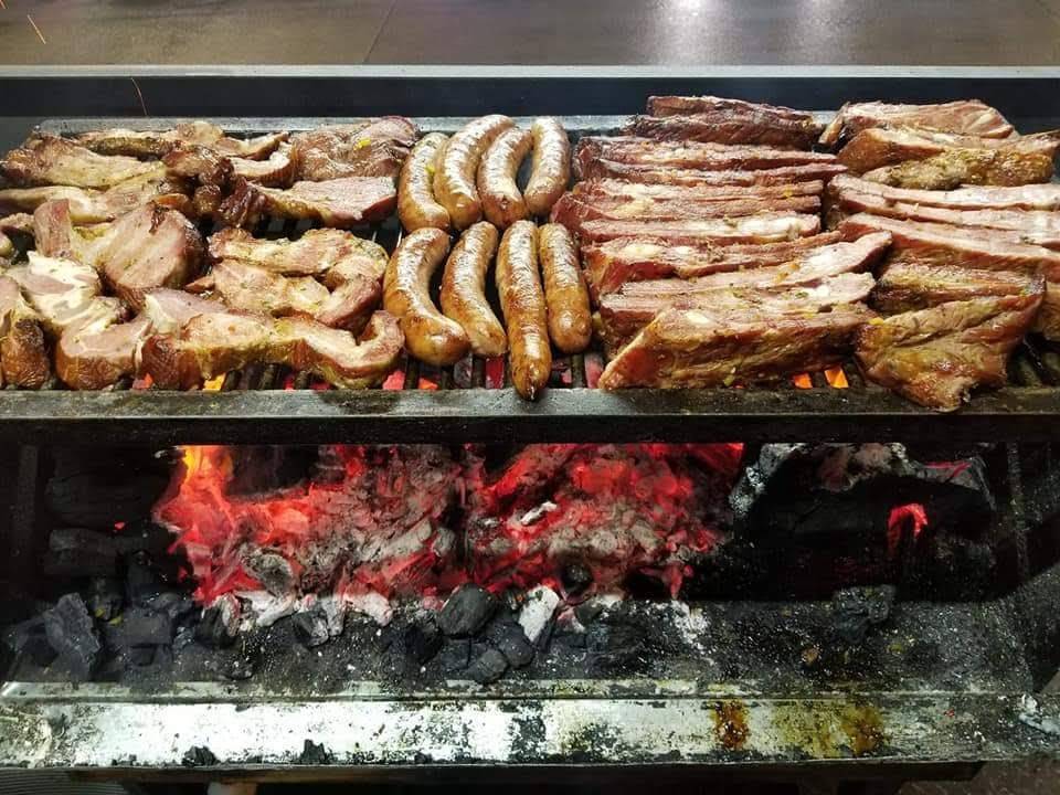 Manolos Parrilla On Wheels | restaurant | 4974 Hwy 6 N, Houston, TX 77084, USA | 2817484524 OR +1 281-748-4524