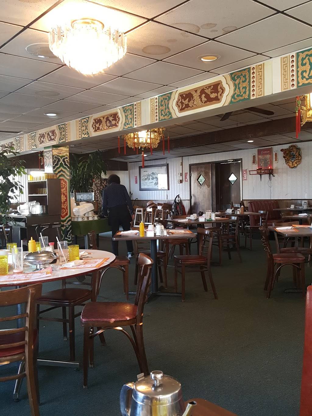 Pine Garden Restaurant | restaurant | 2519 W 21st St, Lorain, OH 44053, USA | 4402824220 OR +1 440-282-4220