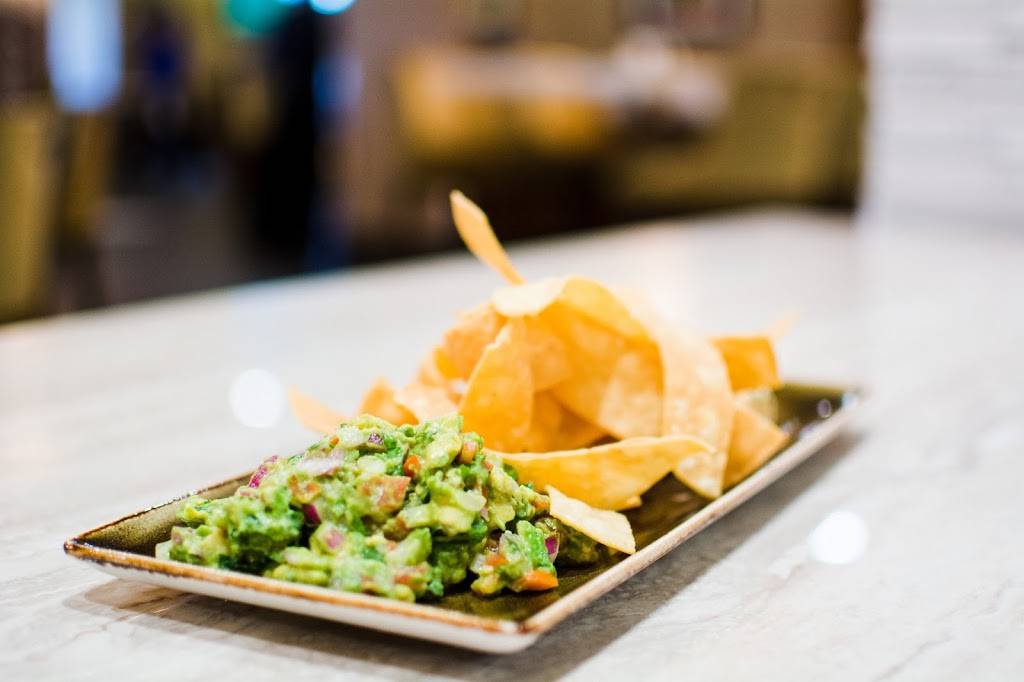 Fin + Field Restaurant and Bar | restaurant | 350 Calle Principal, Monterey, CA 93940, USA | 8316474000 OR +1 831-647-4000