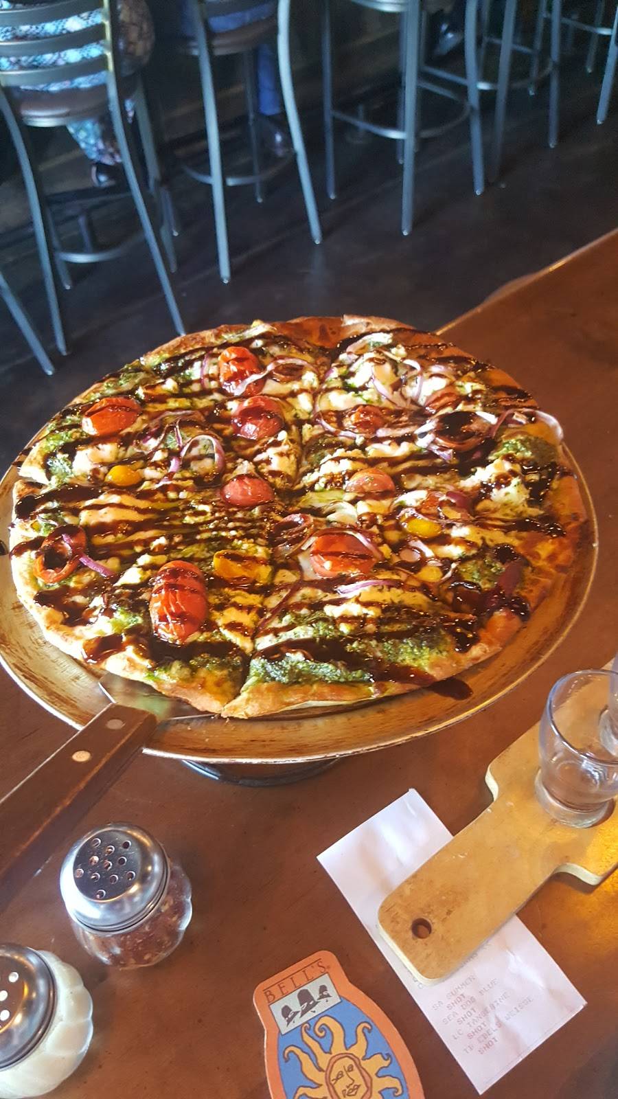 Beerhead Bar & Eatery - Schaumburg | restaurant | 888 N Meacham Rd, Schaumburg, IL 60173, USA | 8475178300 OR +1 847-517-8300