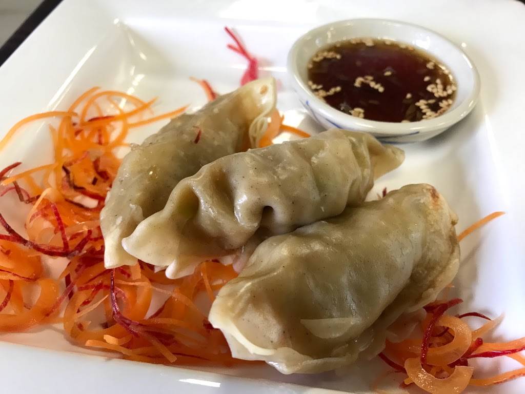 Eastern Palace | restaurant | 2206 Columbia Ave, Lancaster, PA 17603, USA | 7172086356 OR +1 717-208-6356