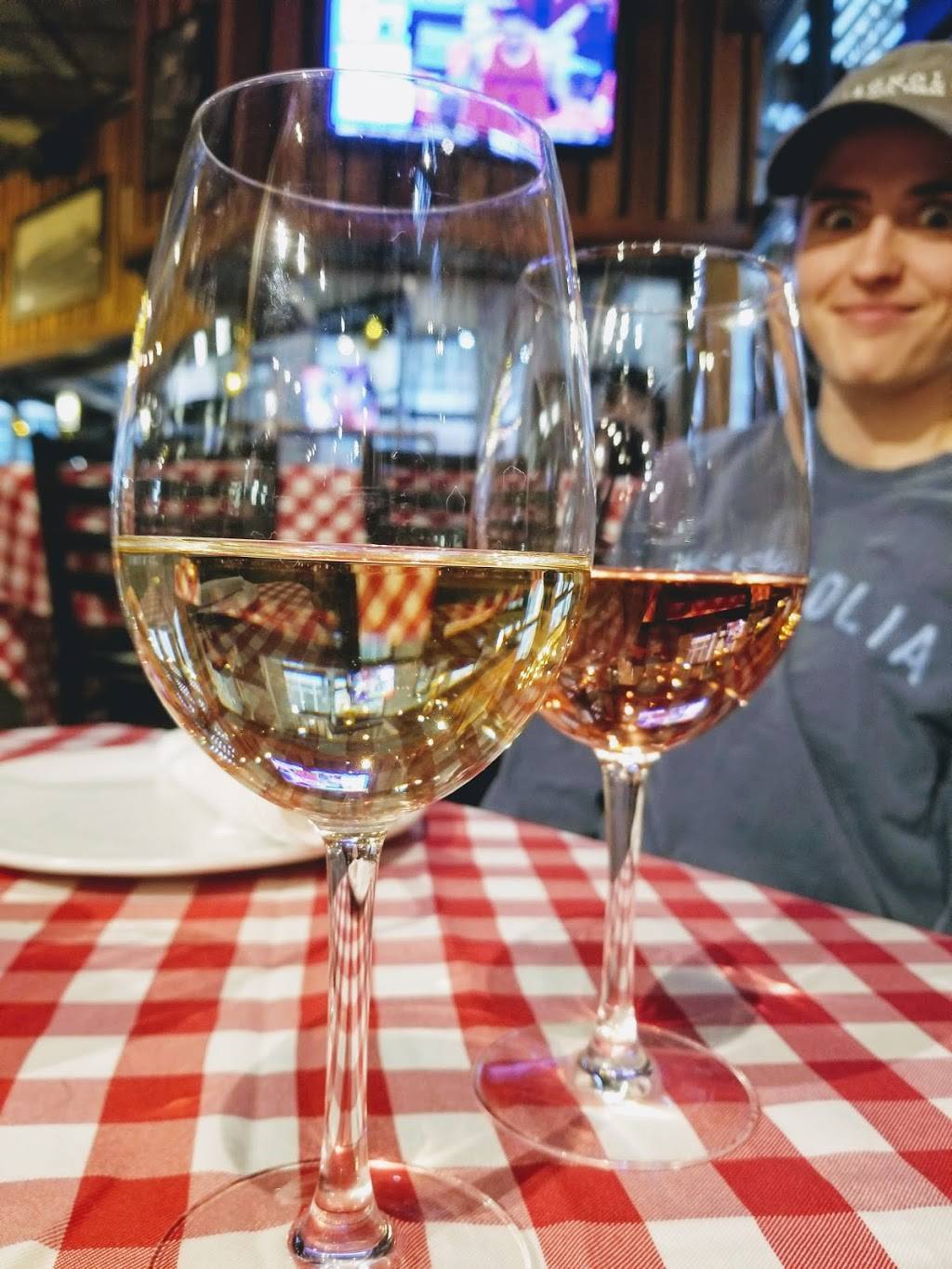 Grimaldis Pizzeria | restaurant | 3636 McKinney Ave, Dallas, TX 75204, USA | 2145594611 OR +1 214-559-4611