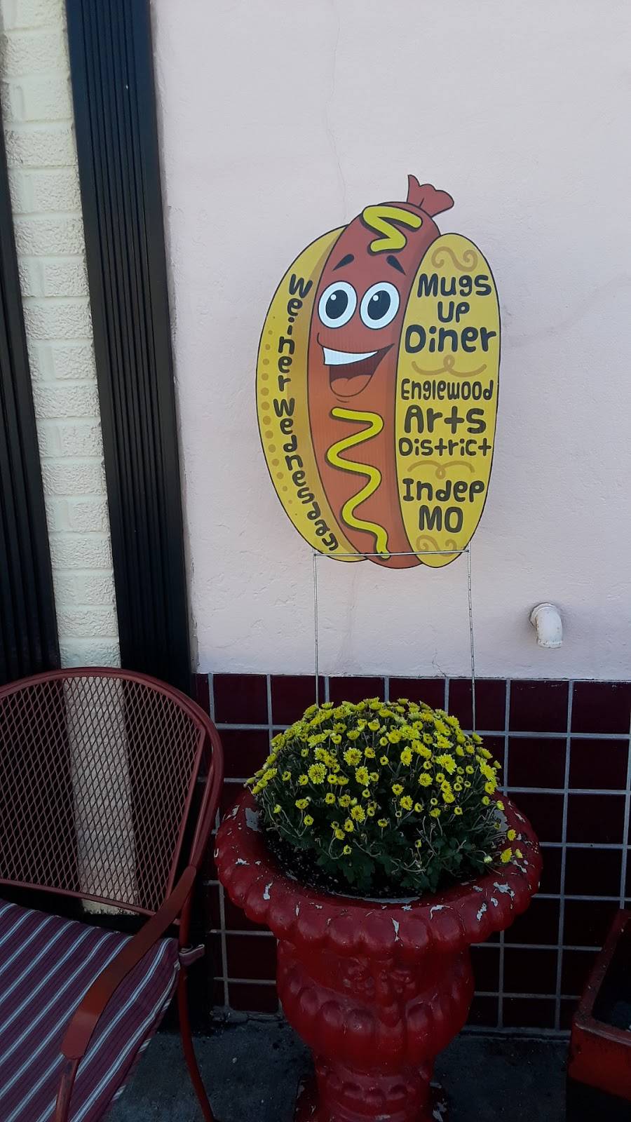 Mugs Up Diner | restaurant | 10921 E Winner Rd, Independence, MO 64052, USA | 8165039550 OR +1 816-503-9550