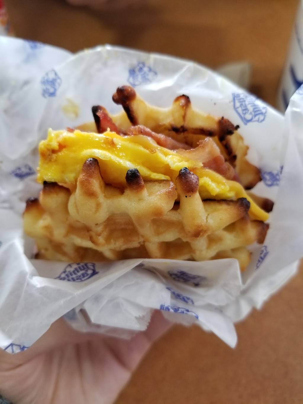 White Castle | restaurant | 550 E Fordham Rd, Bronx, NY 10458, USA | 7185845310 OR +1 718-584-5310