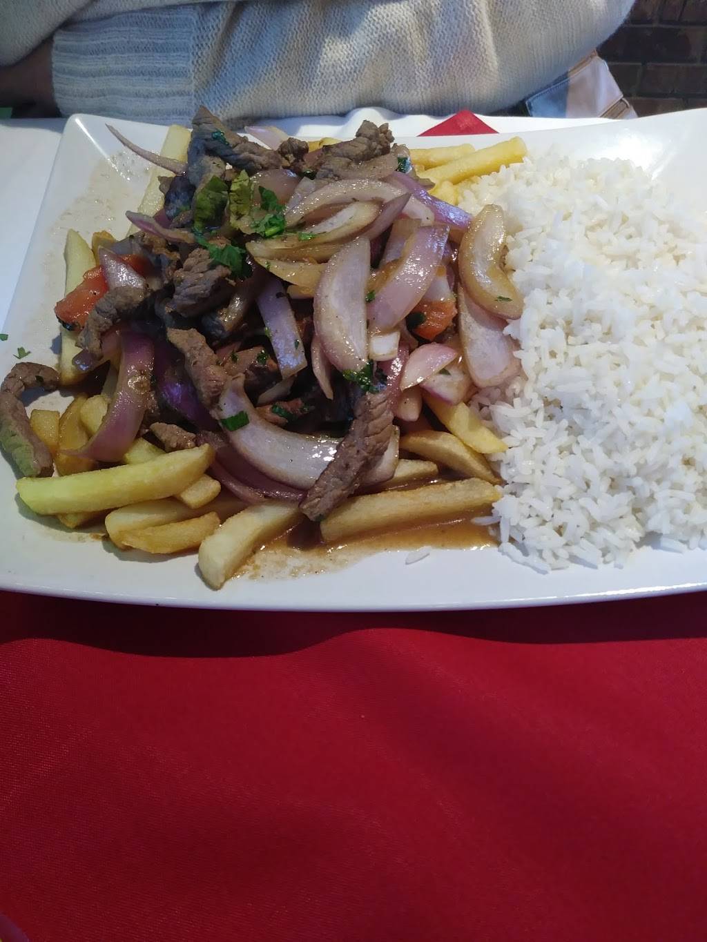 Huanchaco Grill Peruvian Cuisine | restaurant | 2901 N Tamiami Trail, Sarasota, FL 34234, USA | 9419601517 OR +1 941-960-1517