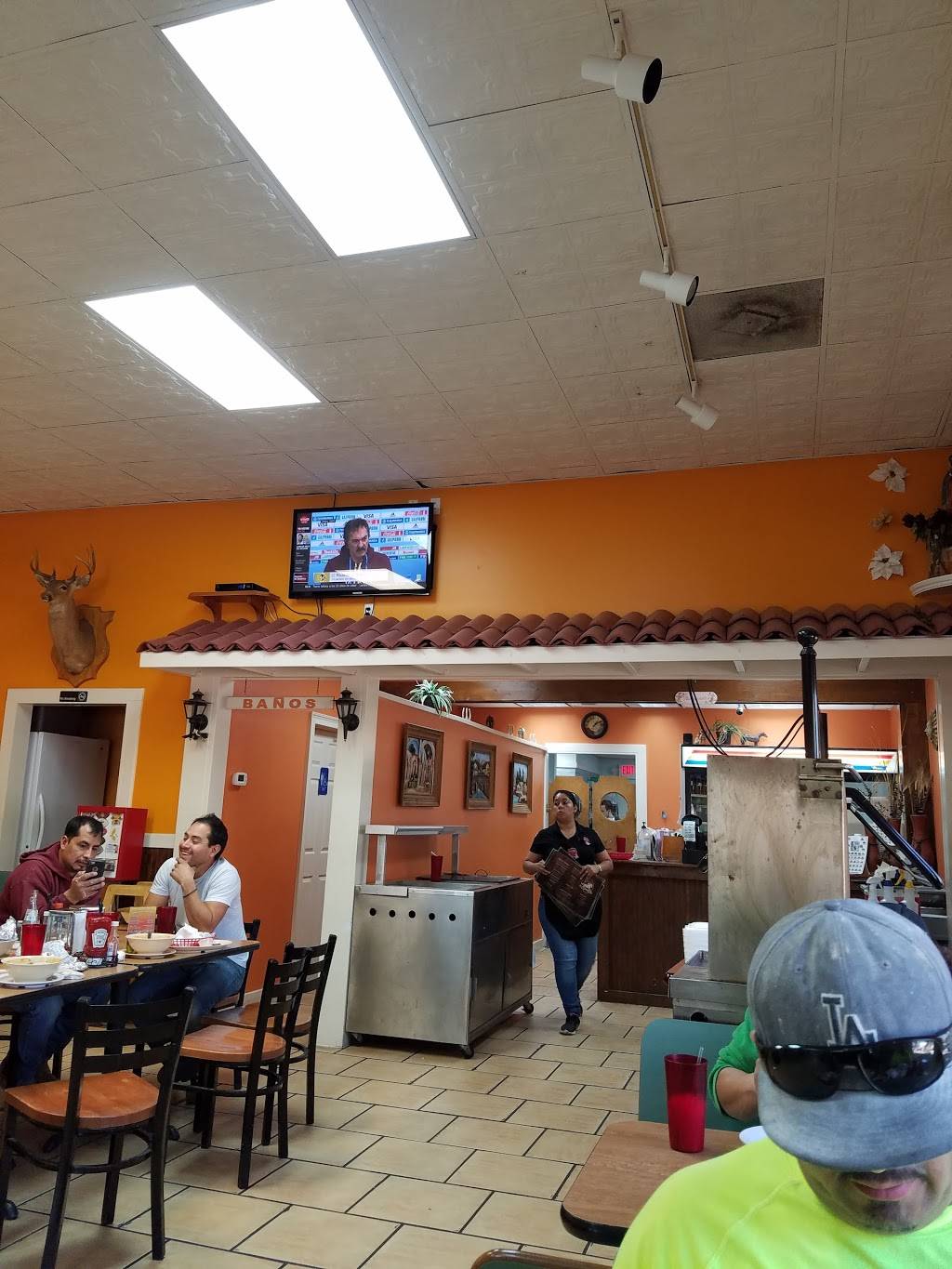 Taqueria El Potrero | restaurant | 1 Mathews Ct, Hilton Head Island, SC 29926, USA | 8433427445 OR +1 843-342-7445