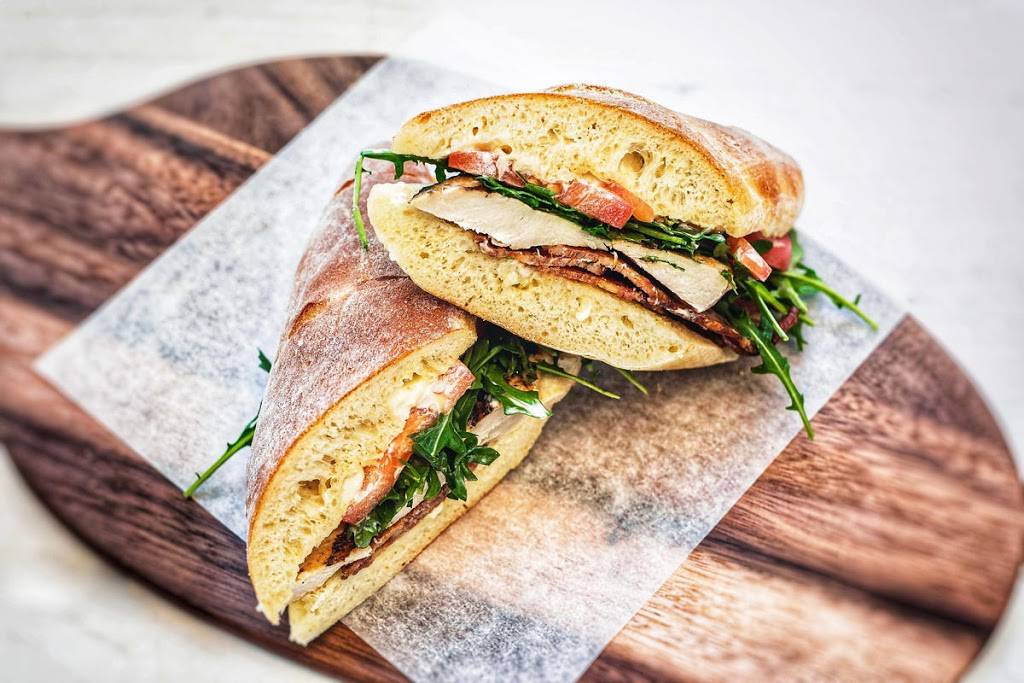 Amicis East Coast Pizzeria | restaurant | 226 Redwood Shores Pkwy, Redwood City, CA 94065, USA | 6506543333 OR +1 650-654-3333