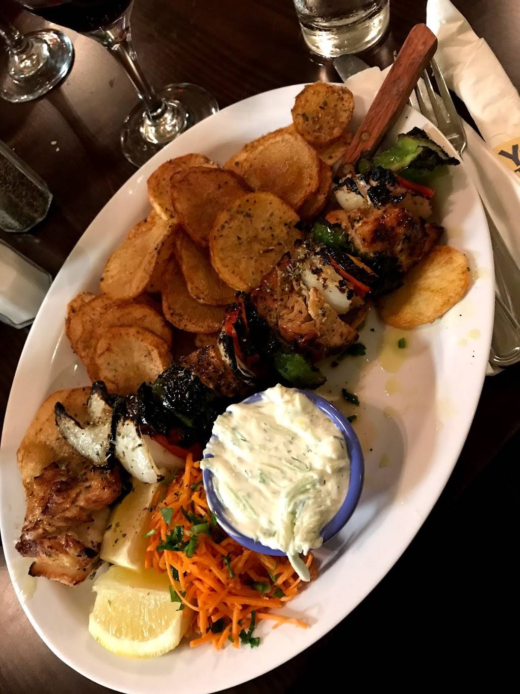 Yia Yias Taverna | restaurant | 1035 Flushing Ave, Brooklyn, NY 11237, USA | 7188215900 OR +1 718-821-5900