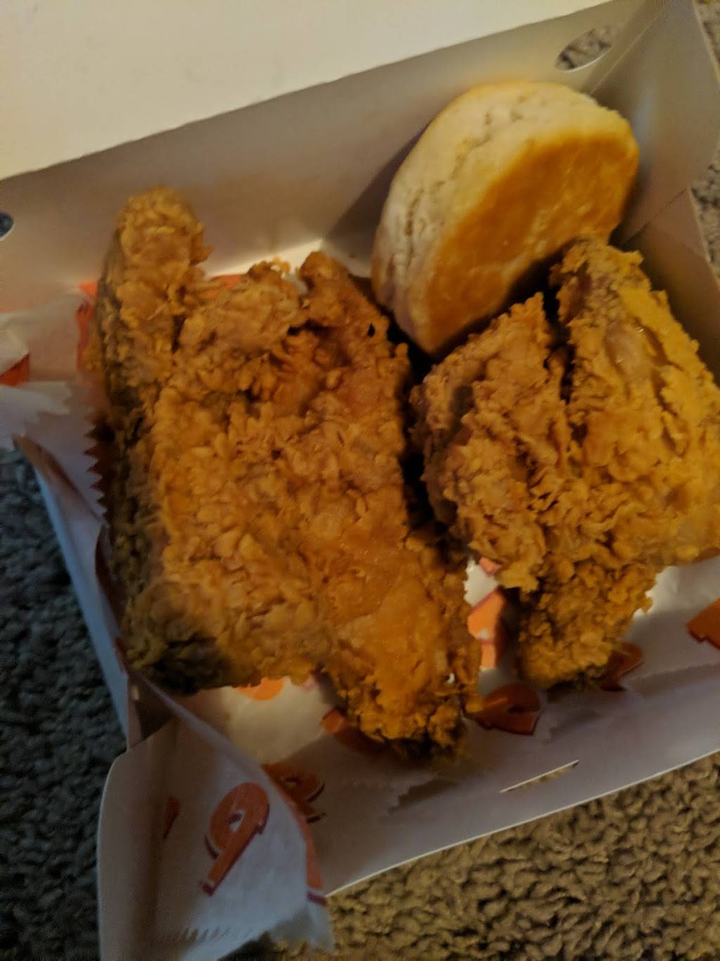 Popeyes Louisiana Kitchen | restaurant | 992 Goodman Rd W, Horn Lake, MS 38637, USA | 6623490646 OR +1 662-349-0646