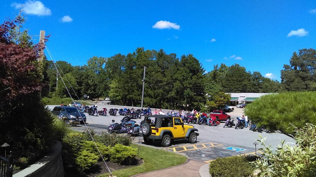 Chesterland Tavern | restaurant | 8190 Mayfield Rd, Chesterland, OH 44026, USA | 4407291817 OR +1 440-729-1817