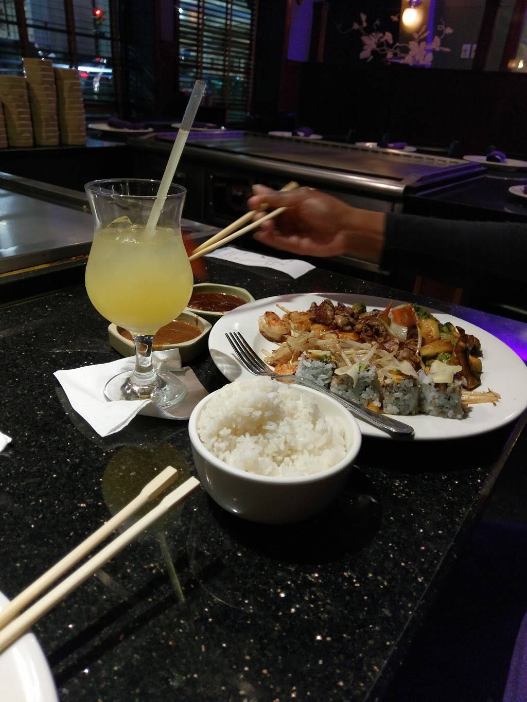 Tokyo Japanese Steak House | restaurant | 250 Granite St, Braintree, MA 02184, USA | 7813804040 OR +1 781-380-4040