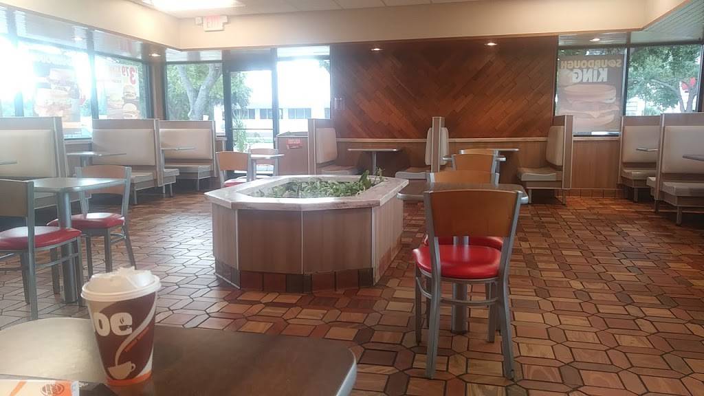 Burger King | restaurant | 5214 15th St E, Bradenton, FL 34203, USA | 9417588947 OR +1 941-758-8947