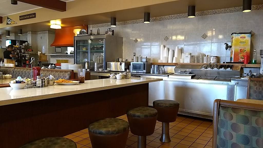 Thorpedo Restaurant | restaurant | 102 W Hill St, Thorp, WI 54771, USA | 7156695515 OR +1 715-669-5515