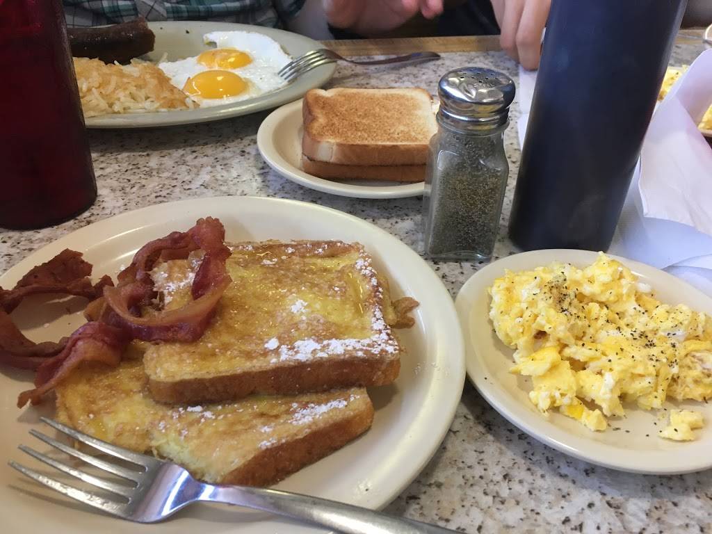 Harveys The Breakfast Place, LLC | restaurant | 823 S Memorial Dr, Greenville, NC 27834, USA | 2527581084 OR +1 252-758-1084