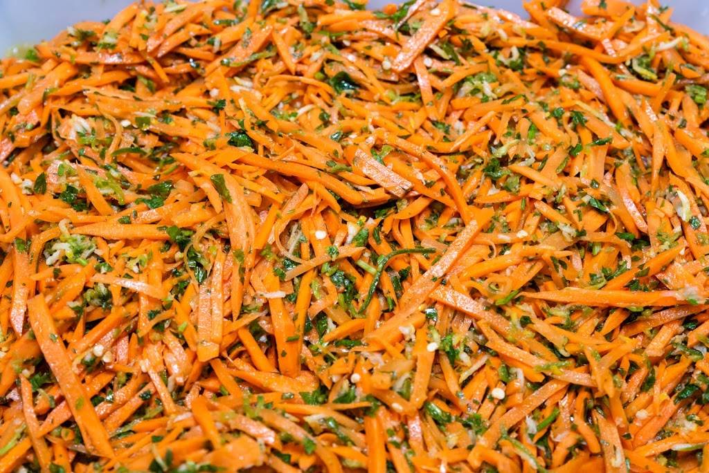 Muscat Glatt | restaurant | 278 Burnside Ave, Lawrence, NY 11559, USA | 5162847313 OR +1 516-284-7313