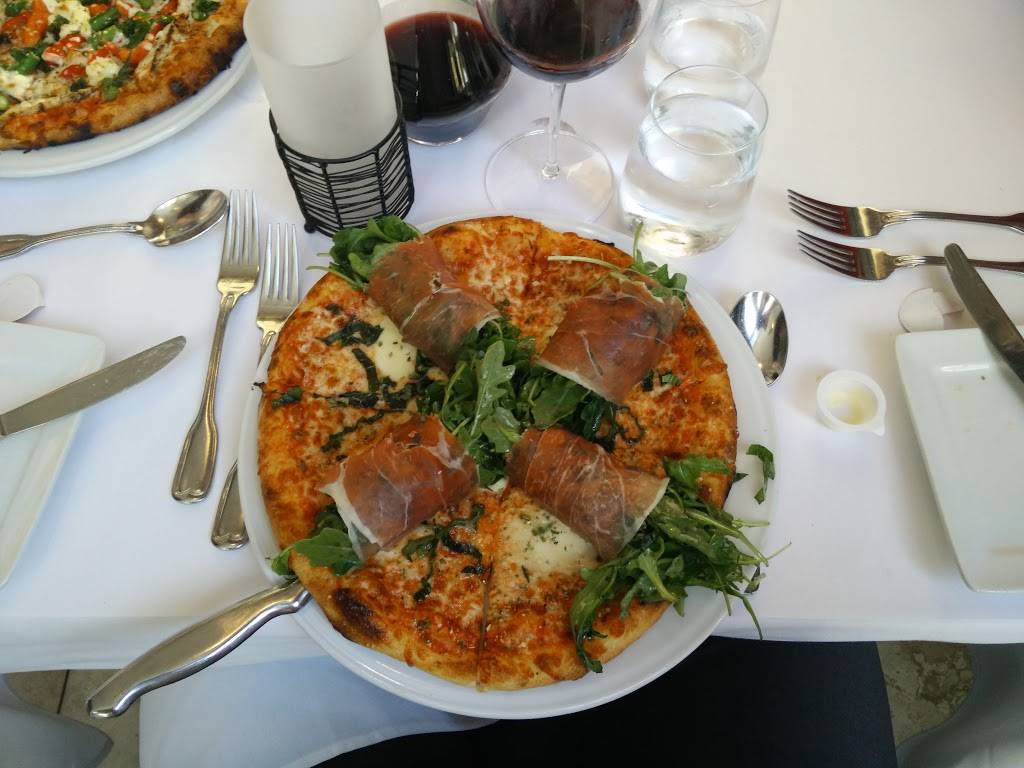 Bravi | restaurant | 2794 Boulevard Jacques-Cartier E, Longueuil, QC J4N 1P8, Canada | 4504488111 OR +1 450-448-8111