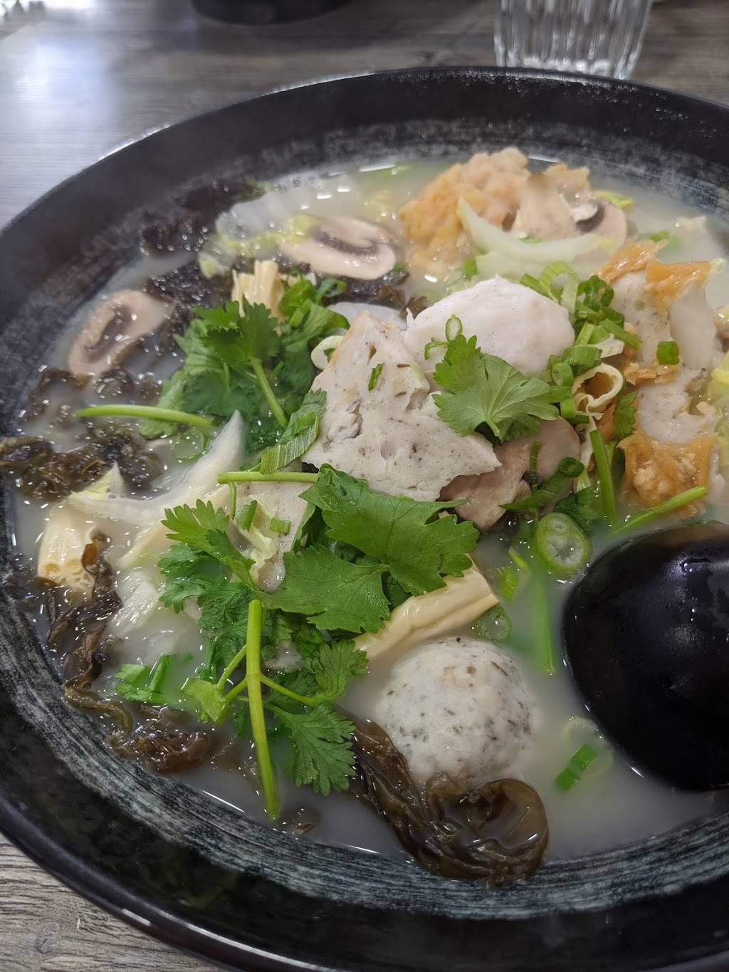 Noodles & Things | restaurant | 447 Broadway, Millbrae, CA 94030, USA | 6506517105 OR +1 650-651-7105