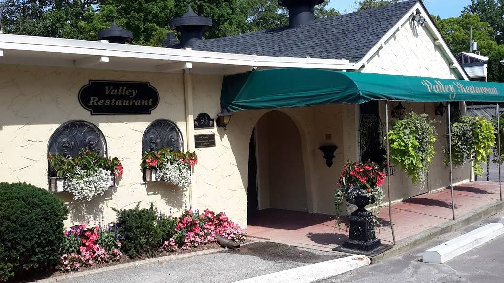 Valley | restaurant | 93 Arthur St, St. Catharines, ON L2M 1H6, Canada | 9056464000 OR +1 905-646-4000