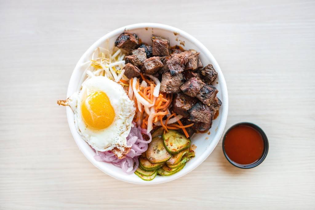 Nom Nom Asian Grill | restaurant | 13700 E Colfax Ave, Aurora, CO 80011, USA | 7207285104 OR +1 720-728-5104