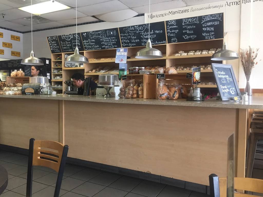 Chivas Express | restaurant | 16781 NW 67th Ave, Hialeah, FL 33015, USA | 3053648848 OR +1 305-364-8848