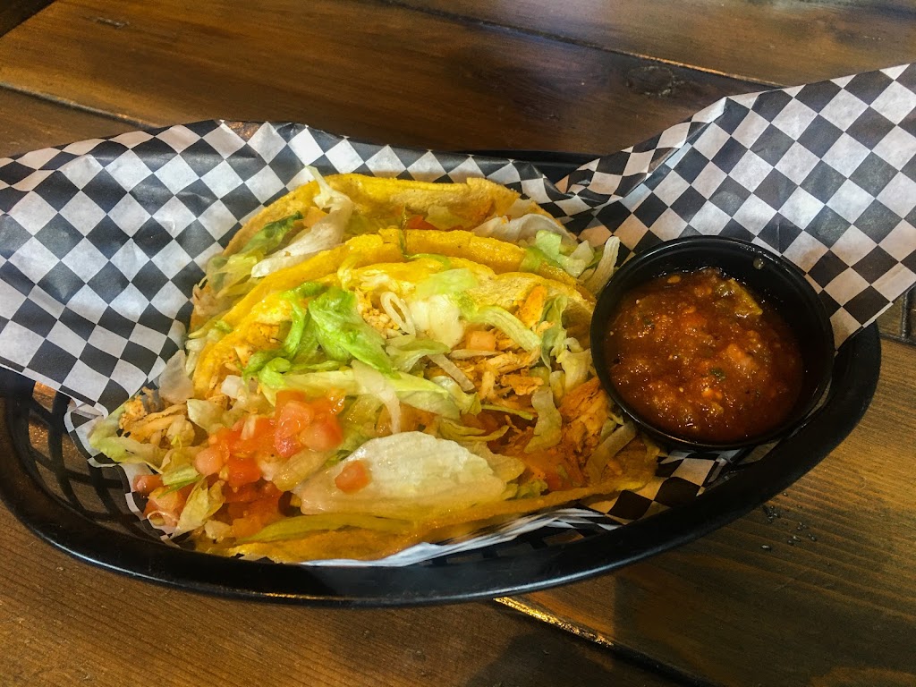 Pooles Public House - North | restaurant | 12310 N Ruby Rd, Spokane, WA 99218, USA | 5094131834 OR +1 509-413-1834