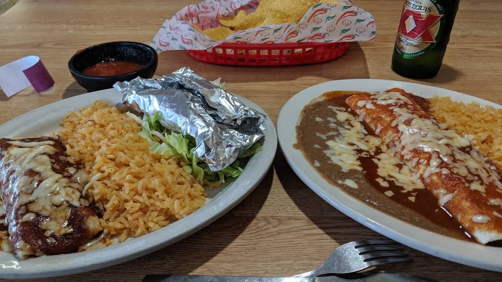 Pepes Mexican Restaurant | restaurant | 1110 S Main St, Mt Pleasant, TN 38474, USA | 9313255512 OR +1 931-325-5512