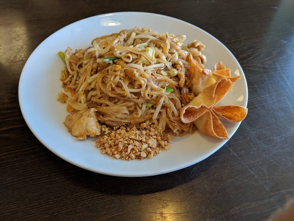 Thai Kitchen | restaurant | 19321 E US Hwy 40 A, Independence, MO 64055, USA | 8168595203 OR +1 816-859-5203