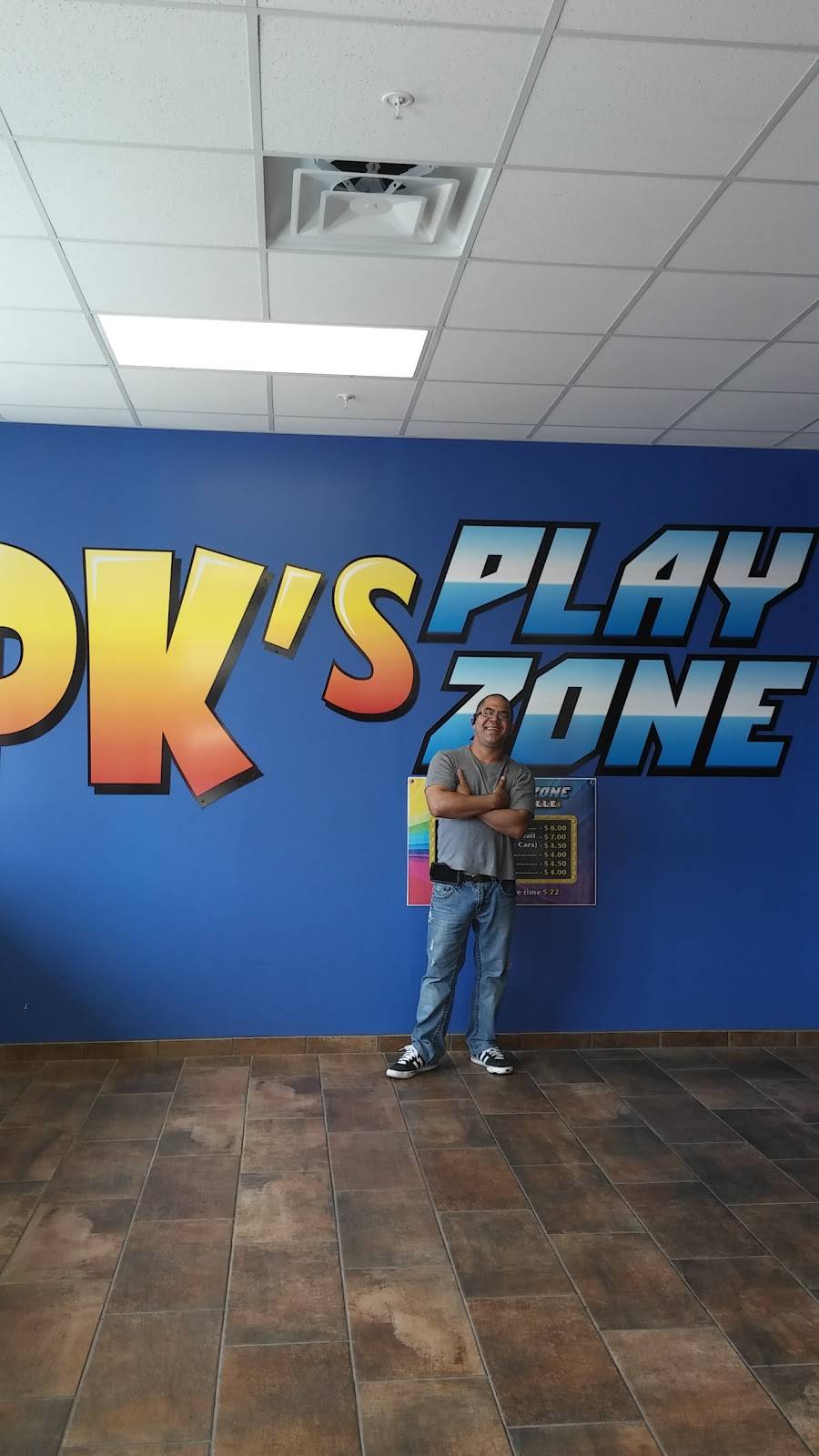 El Tropical Cafe & Market | restaurant | 2902 W Columbus Dr, Tampa, FL 33607, USA | 8136447137 OR +1 813-644-7137