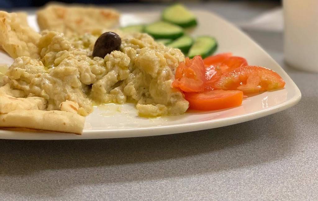 Izmir Gyro House | restaurant | 1507 Galvin Rd S, Bellevue, NE 68005, USA | 4028897488 OR +1 402-889-7488