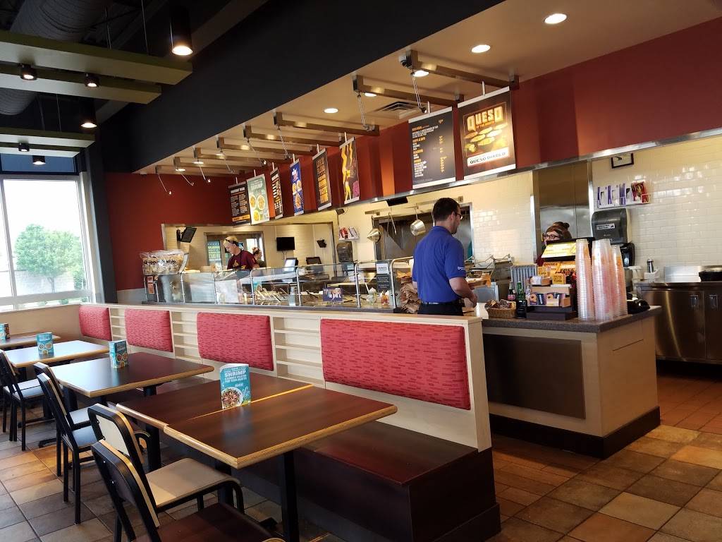 QDOBA Mexican Eats | restaurant | 1125 Winneconne Ave, Neenah, WI 54956, USA | 9204867406 OR +1 920-486-7406