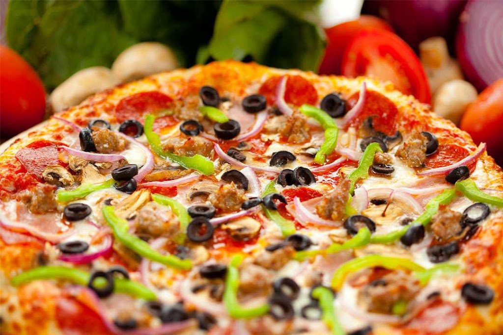 Luigis ITALIAN RESTAURANT | restaurant | 1403 Angelo St, Castroville, TX 78009, USA | 8304440462 OR +1 830-444-0462