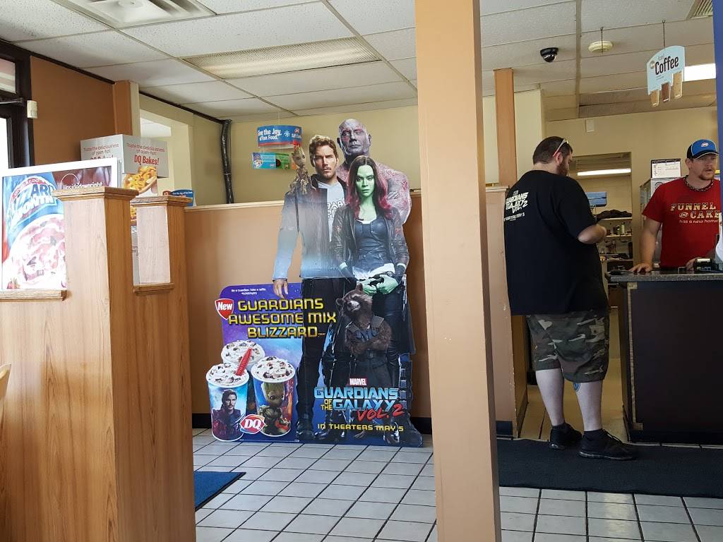 Dairy Queen | restaurant | 346 W Broadway St, Fortville, IN 46040, USA | 3174855998 OR +1 317-485-5998