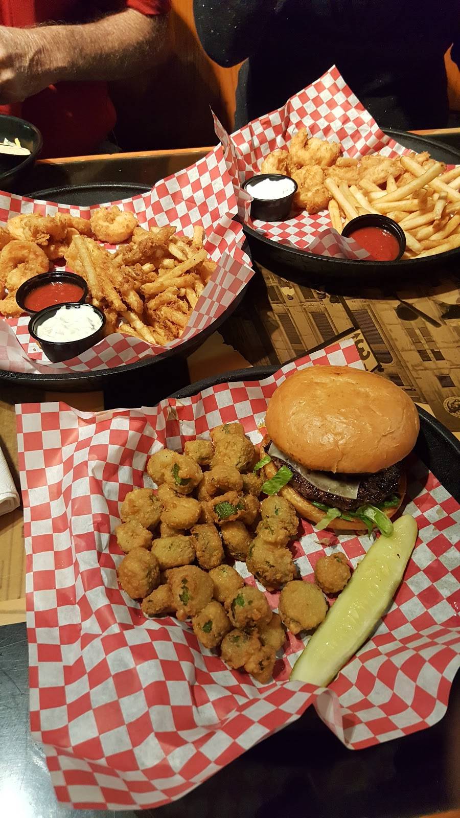 Pickle Barrel Cafe & Sports Pub - Lake Oconee | restaurant | 1017 Park Pl Blvd, Greensboro, GA 30642, USA | 7069992272 OR +1 706-999-2272