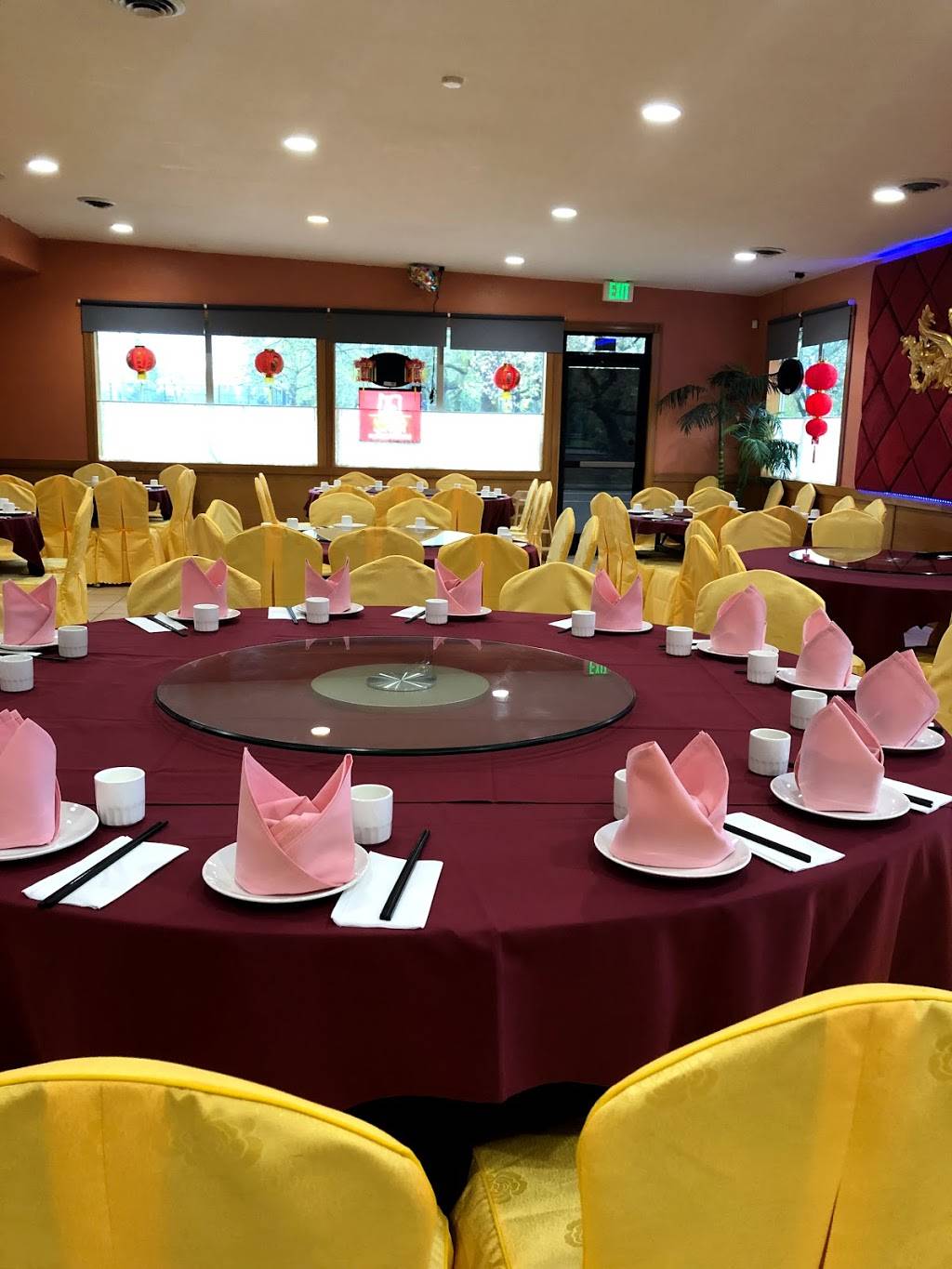 Happy Dragon Chinese Restaurant | restaurant | 707 NE 82nd Ave, Portland, OR 97220, USA | 5032563828 OR +1 503-256-3828