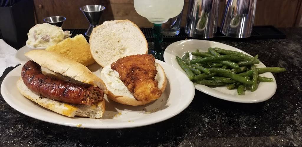 Toms All American BBQ | restaurant | 85 S West End Blvd, Quakertown, PA 18951, USA | 2672273292 OR +1 267-227-3292