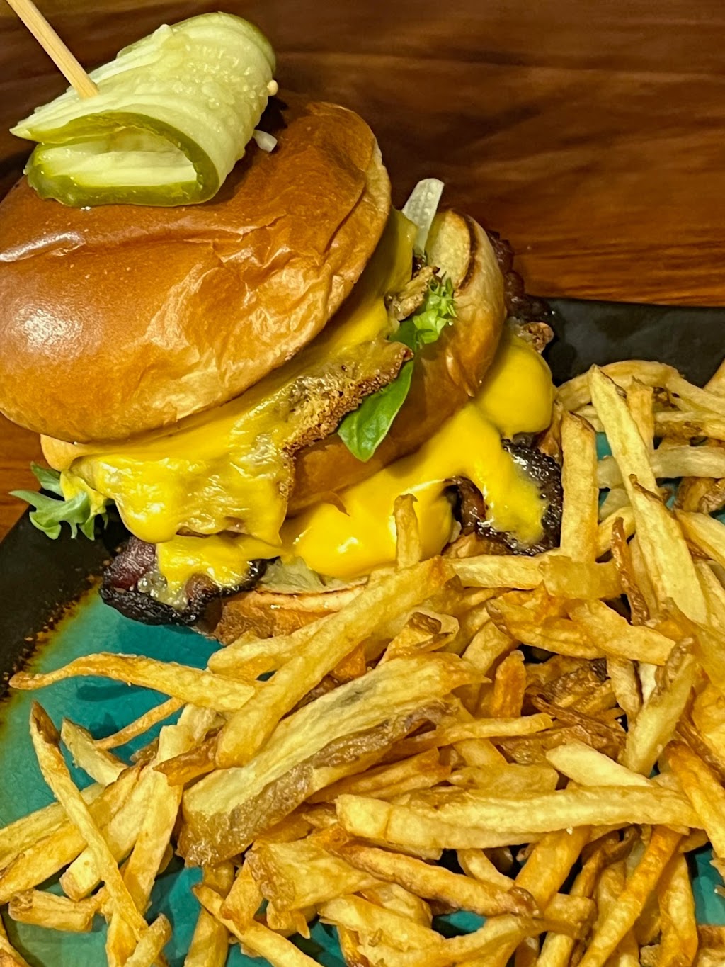 Shockwave Food | restaurant | 6275 CA-9, Felton, CA 95018, USA | 8314283754 OR +1 831-428-3754