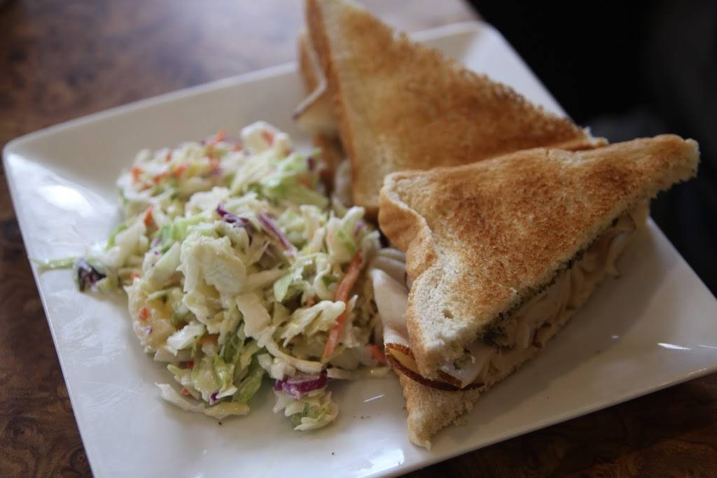 Un Arret Cafe | restaurant | 176 Pine St, Northampton, MA 01062, USA | 4137273236 OR +1 413-727-3236