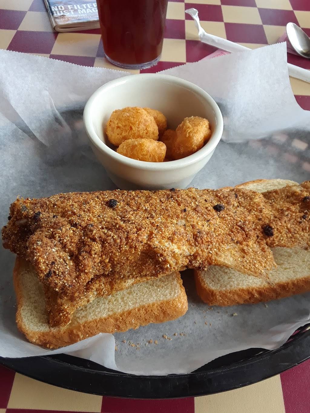 Ms. Kims Fish & Chicken Shack | restaurant | 1416 Hathman Pl, Columbia, MO 65201, USA | 5732565467 OR +1 573-256-5467