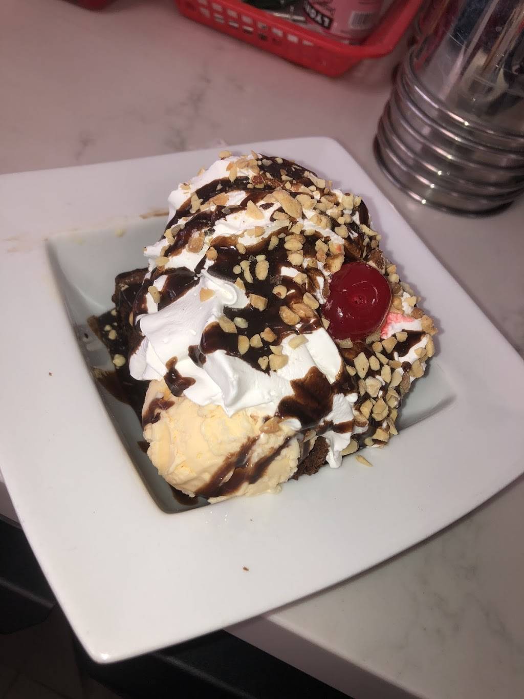 Meat Monsters Grill | restaurant | 733 Main St, Ramona, CA 92065, USA | 7606543444 OR +1 760-654-3444