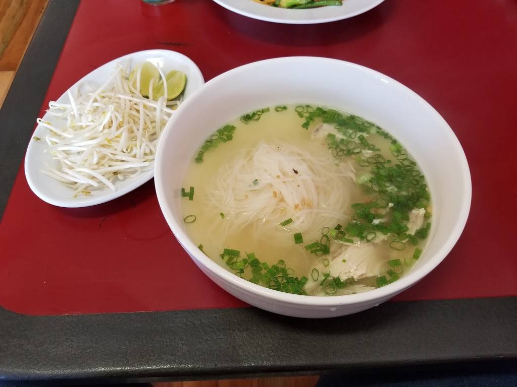 Nori Asian Kitchen & Sushi | restaurant | 2025 Bird St, Oroville, CA 95965, USA | 5303533329 OR +1 530-353-3329