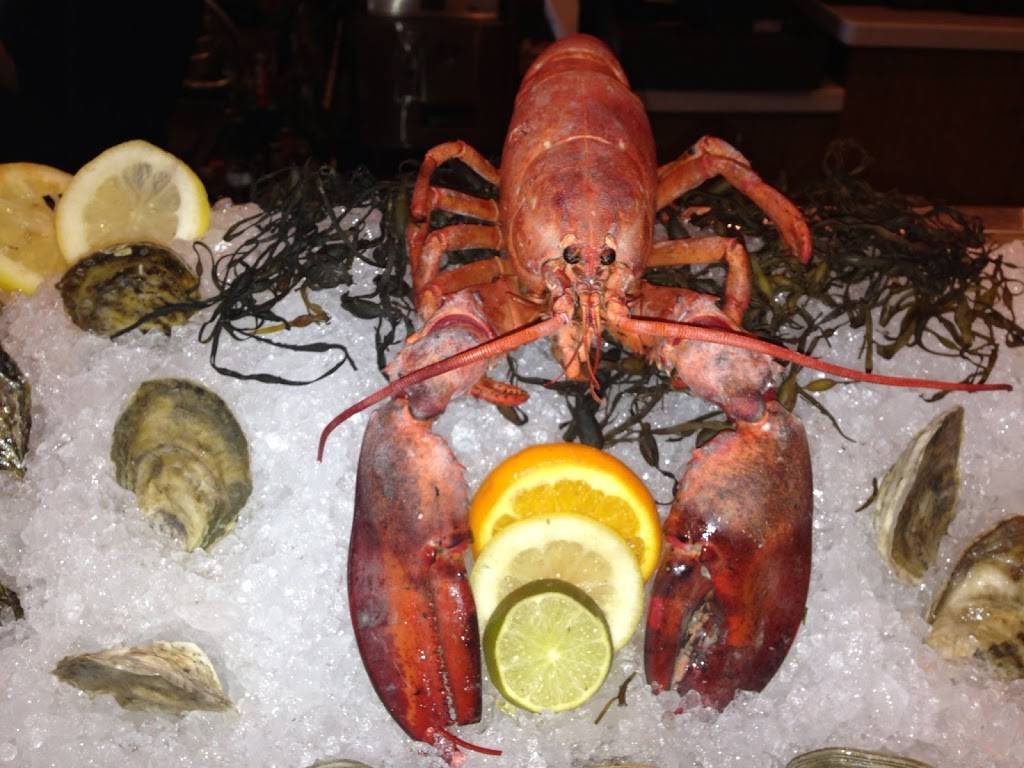 Skipjacks | restaurant | 226 Patriot Pl, Foxborough, MA 02035, USA | 5085432200 OR +1 508-543-2200