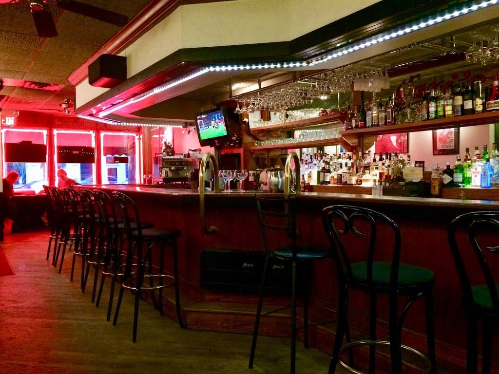 Maxis | restaurant | 12113 Mayfield Rd, Cleveland, OH 44106, USA | 2164211500 OR +1 216-421-1500