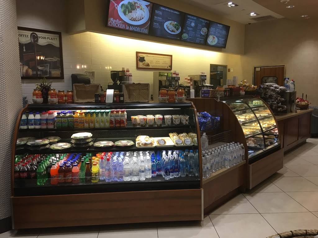 La Madeleine | restaurant | 8005 Cedar Springs Road, Dallas, TX 75235, USA | 2143587614 OR +1 214-358-7614